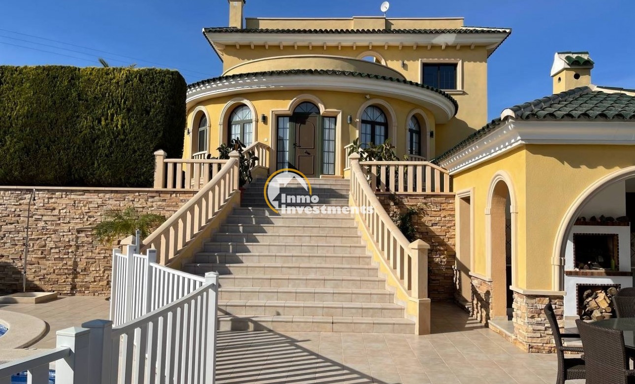 Reventa - Chalet independiente - Ciudad Quesada - La fiesta 2