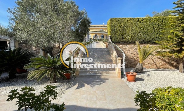 Reventa - Chalet independiente - Ciudad Quesada - La fiesta 2