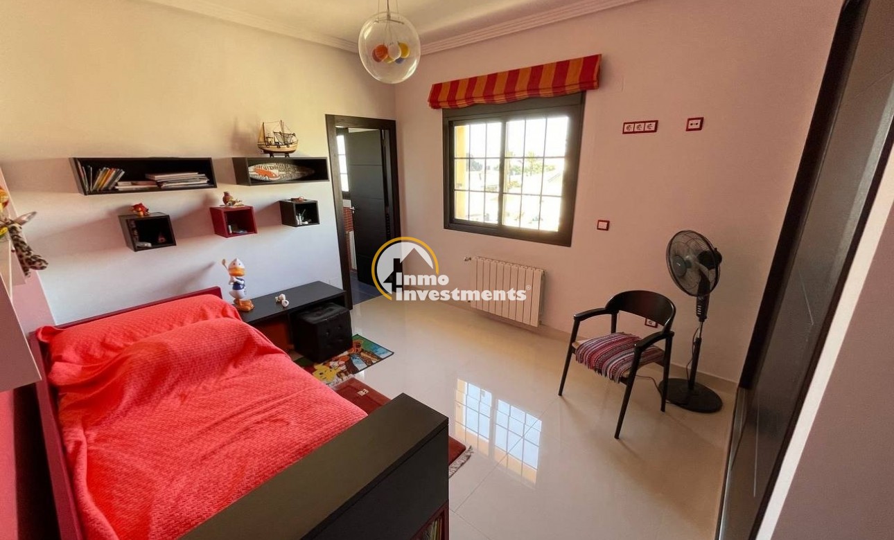 Reventa - Chalet independiente - Ciudad Quesada - La fiesta 2