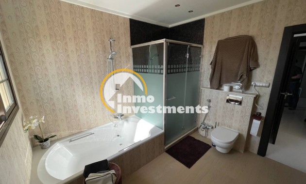 Reventa - Chalet independiente - Ciudad Quesada - La fiesta 2