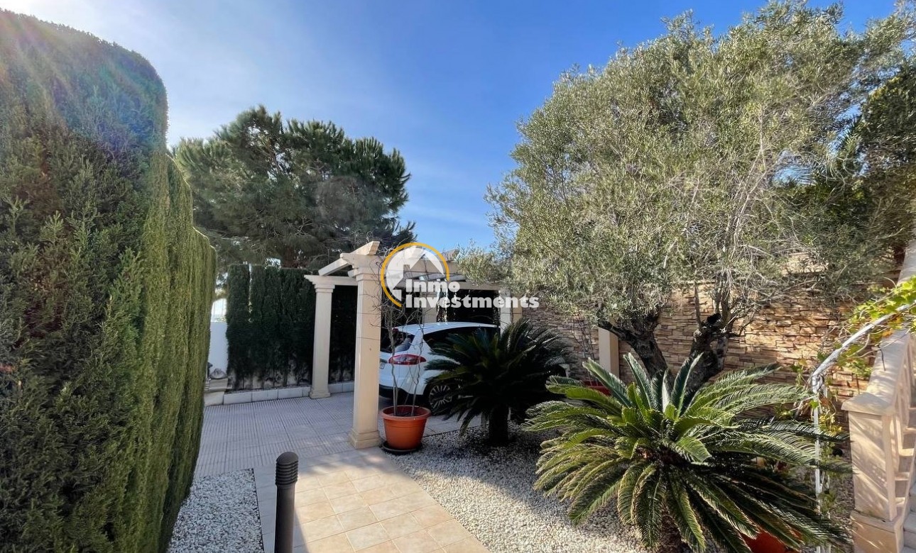 Reventa - Chalet independiente - Ciudad Quesada - La fiesta 2