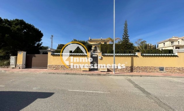 Reventa - Chalet independiente - Ciudad Quesada - La fiesta 2