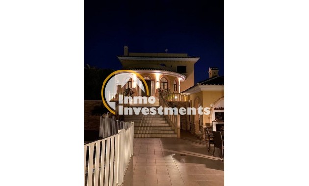 Reventa - Chalet independiente - Ciudad Quesada - La fiesta 2