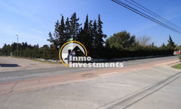 Reventa - Chalet independiente - Campoamor - Lomas de Don Juan