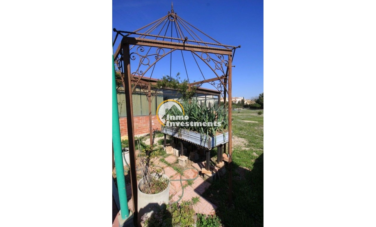 Reventa - Chalet independiente - Campoamor - Lomas de Don Juan