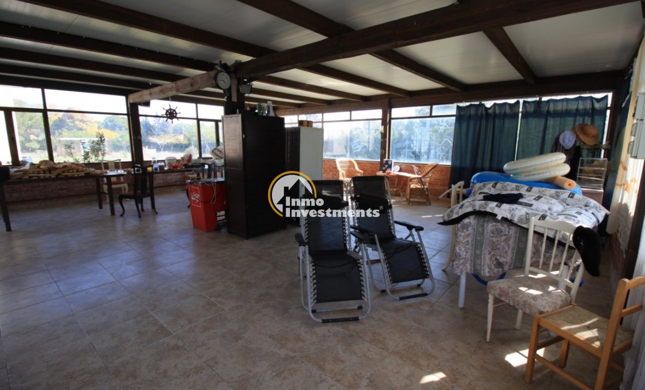 Reventa - Chalet independiente - Campoamor - Lomas de Don Juan
