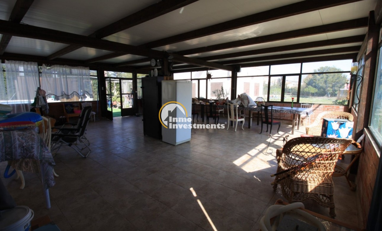 Reventa - Chalet independiente - Campoamor - Lomas de Don Juan