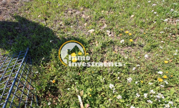 Reventa - Chalet independiente - Campoamor - Lomas de Don Juan