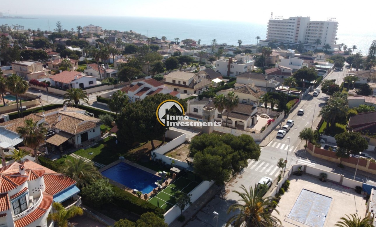 Neubau Immobilien - Villa - Orihuela Costa - La Zenia
