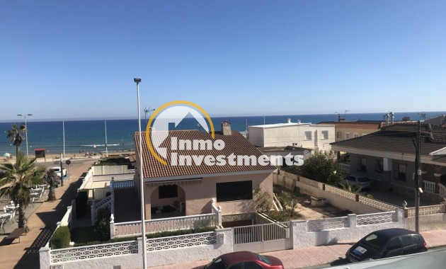 Obra nueva - Chalet independiente - Torrevieja - La Mata pueblo