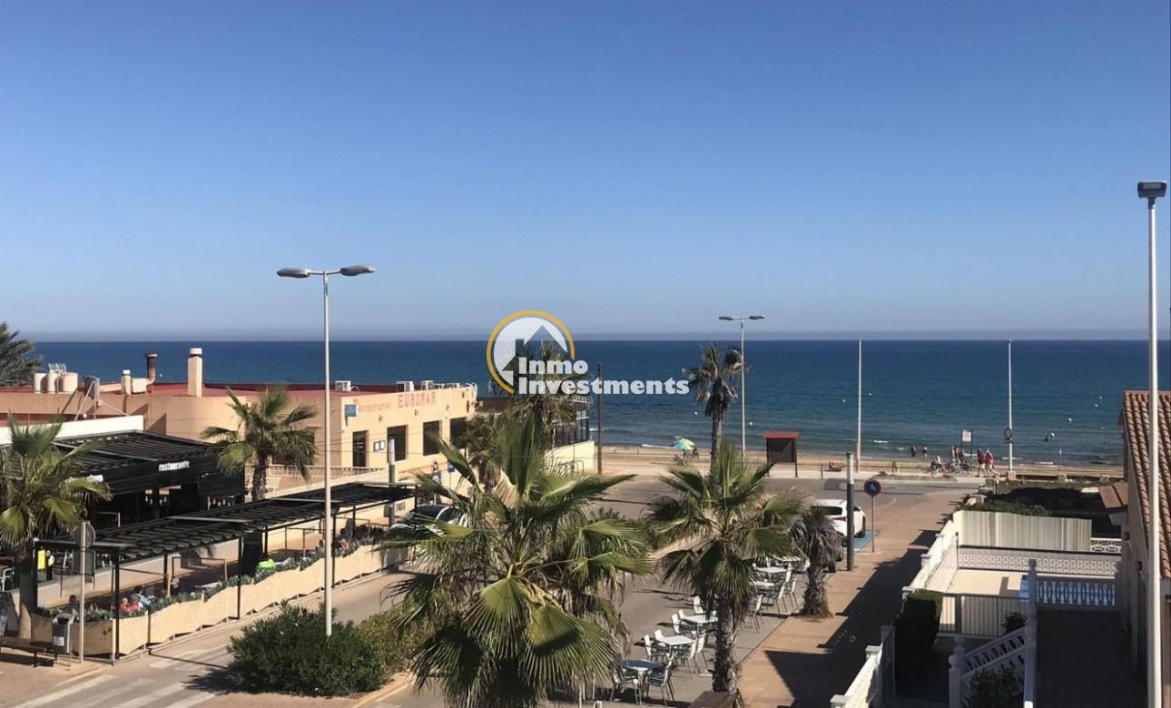 Obra nueva - Chalet independiente - Torrevieja - La Mata pueblo