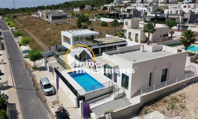 Obra nueva - Chalet independiente - Polop - Alberca