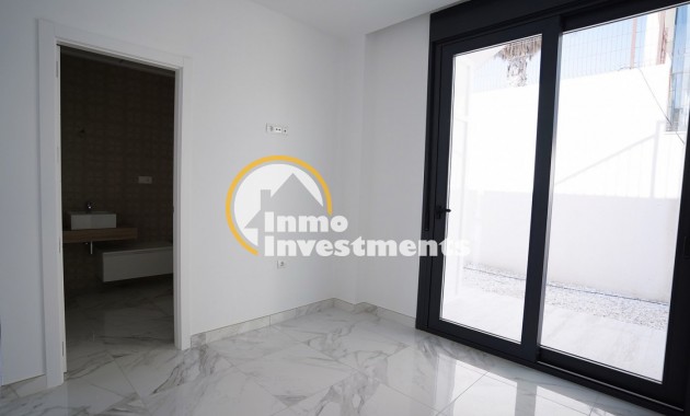 Obra nueva - Chalet independiente - Polop - Alberca