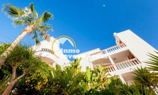 Resale - Villa - Santa Cruz de Tenerife - Finca La Multa