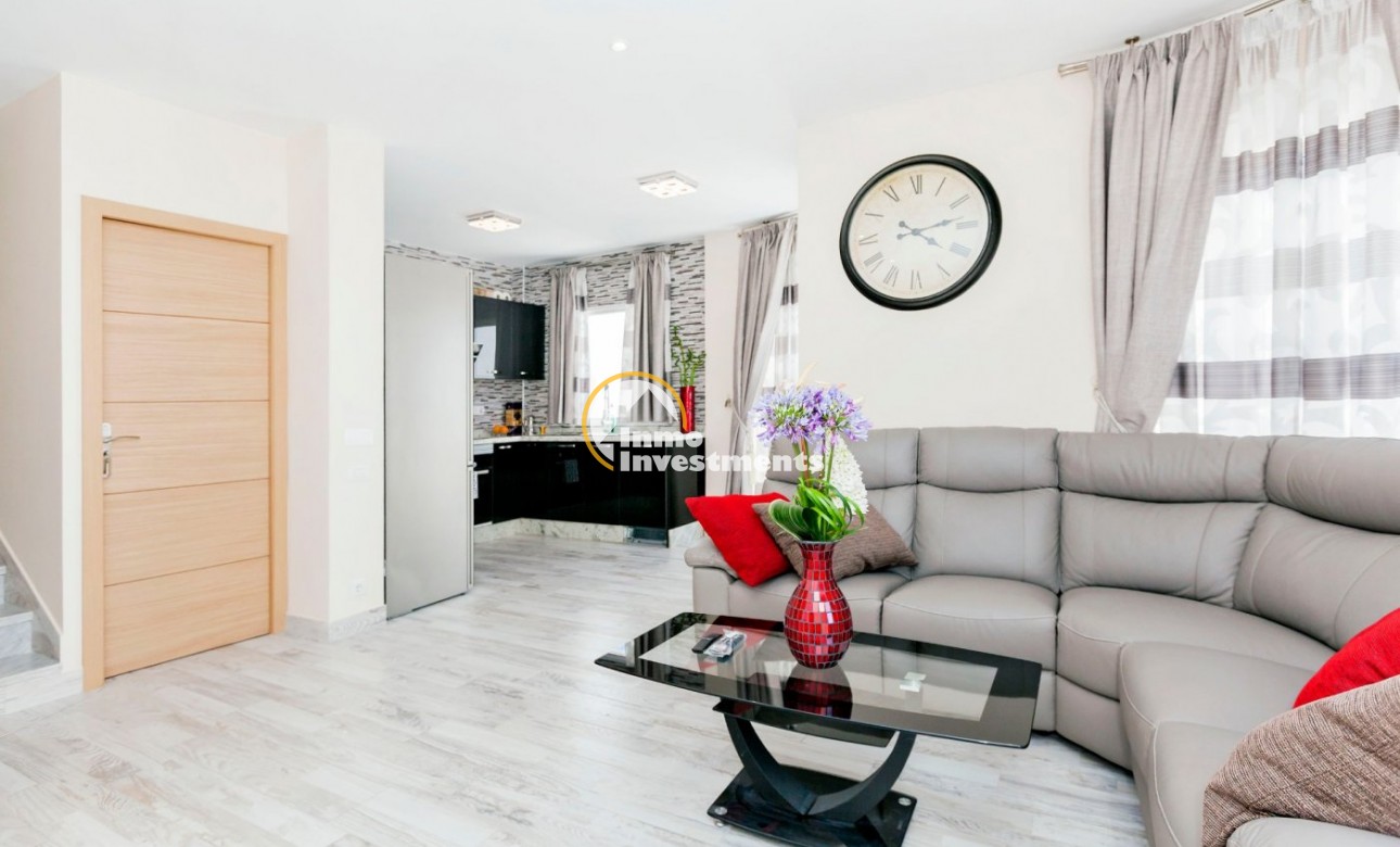 Resale - Villa - Santa Cruz de Tenerife - Finca La Multa