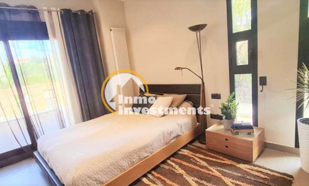 Resale - Villa - Calpe