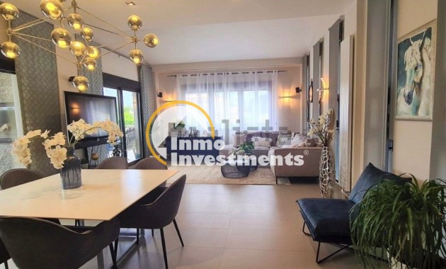 Resale - Villa - Calpe