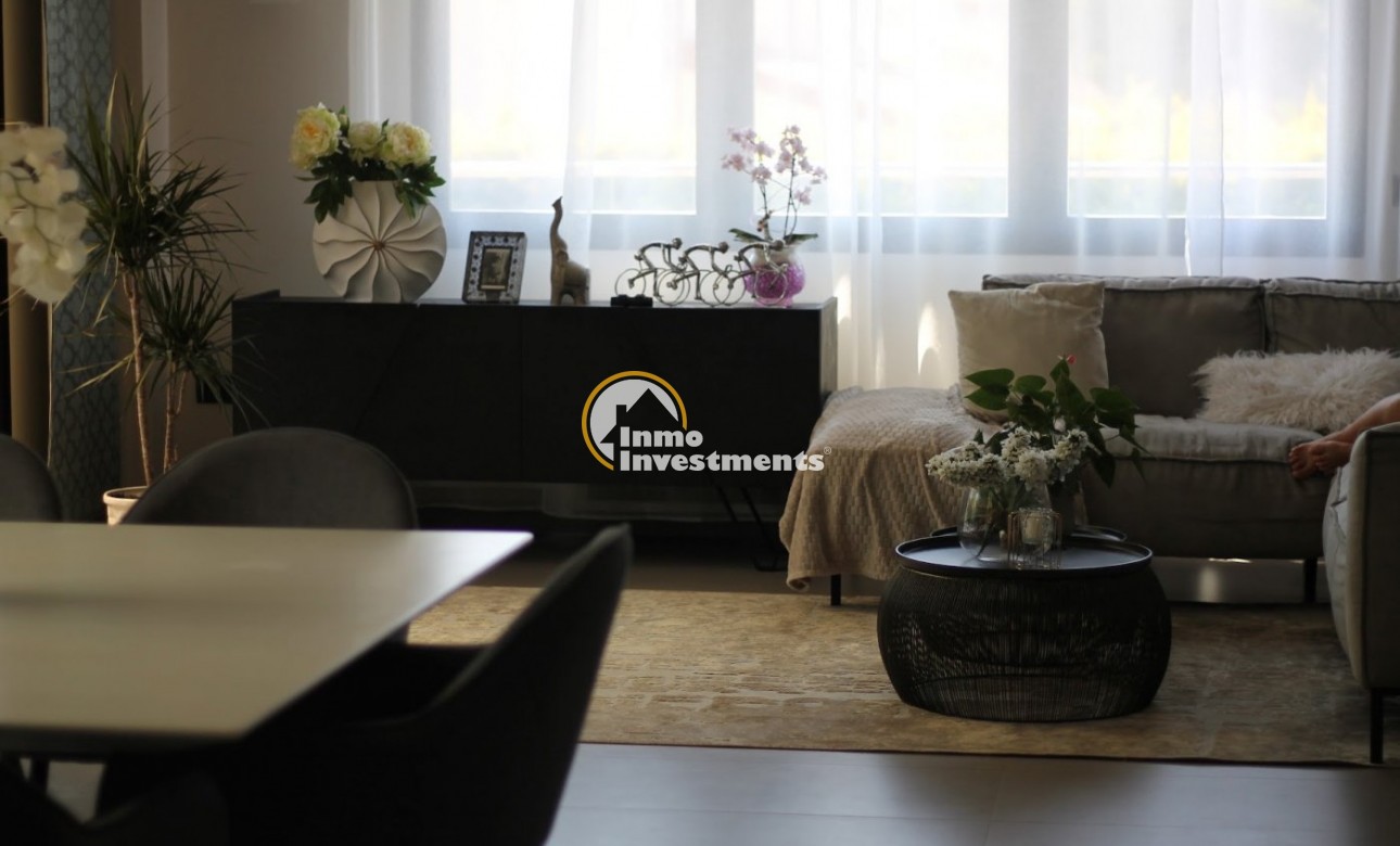 Resale - Villa - Calpe