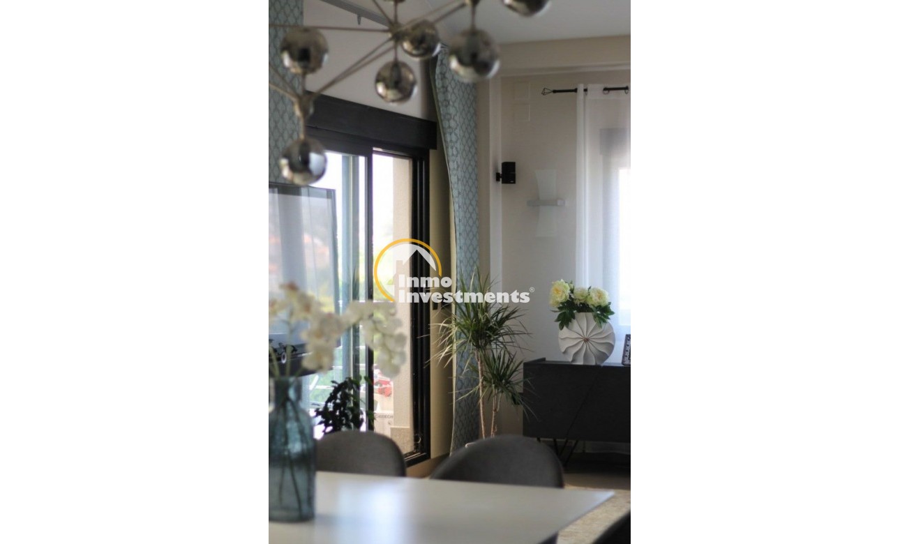 Resale - Villa - Calpe