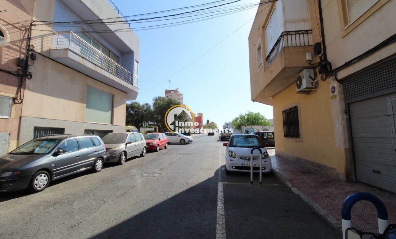 Lange termijn verhuur - Appartement - Torrevieja