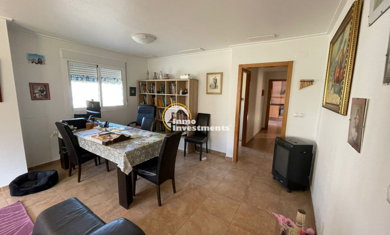 Bestaande bouw - Villa - Bigastro - 