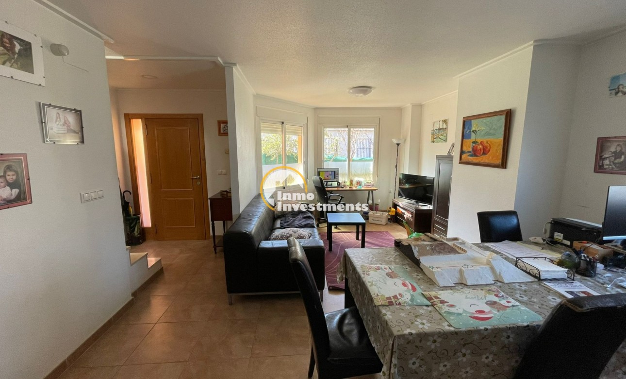 Bestaande bouw - Villa - Bigastro - 