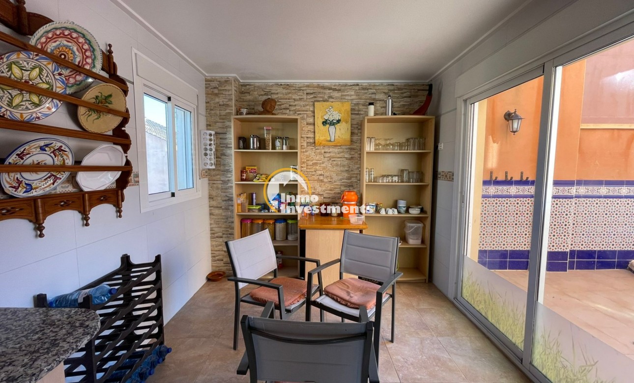 Bestaande bouw - Villa - Bigastro - 