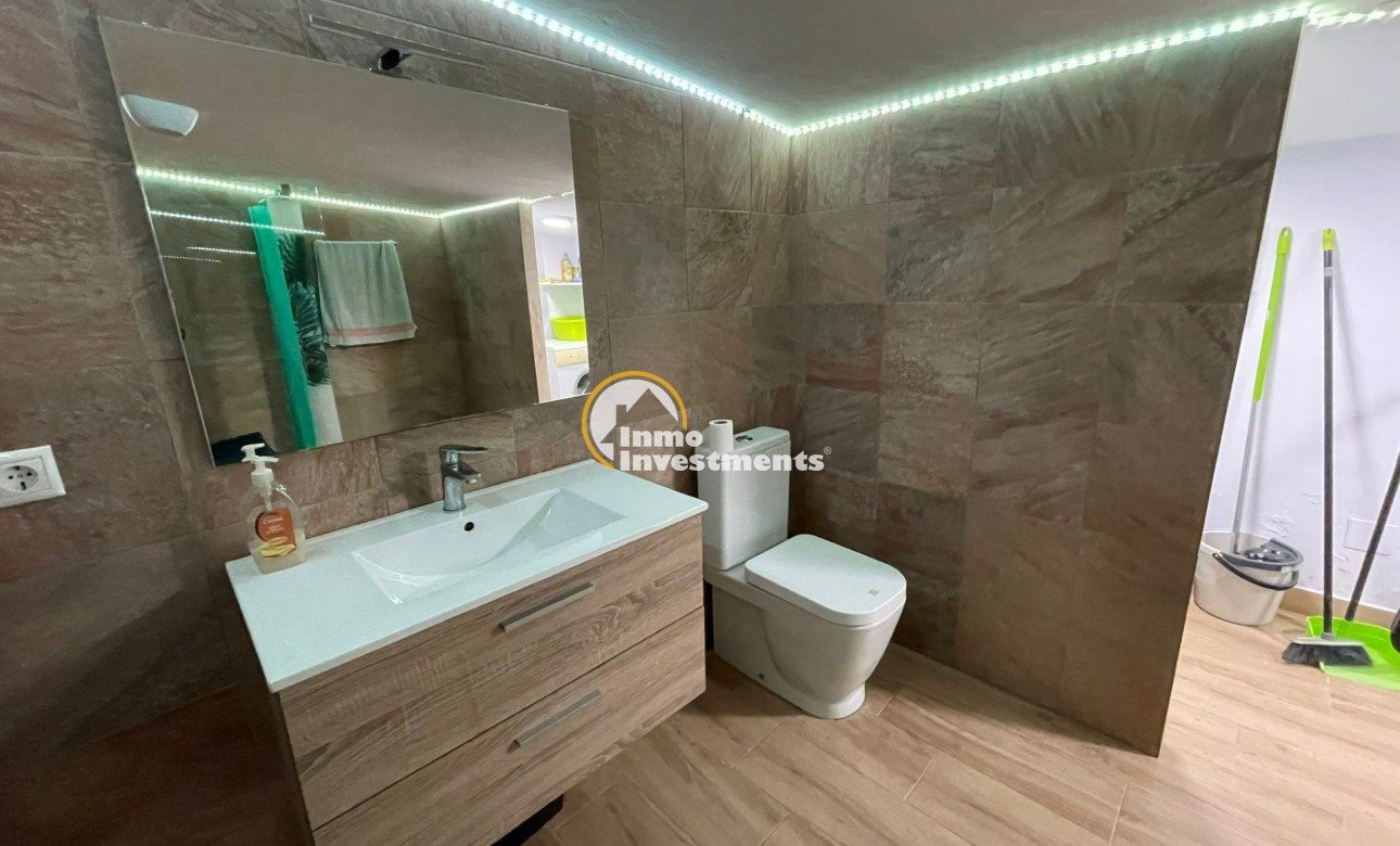 Bestaande bouw - Villa - Bigastro - 