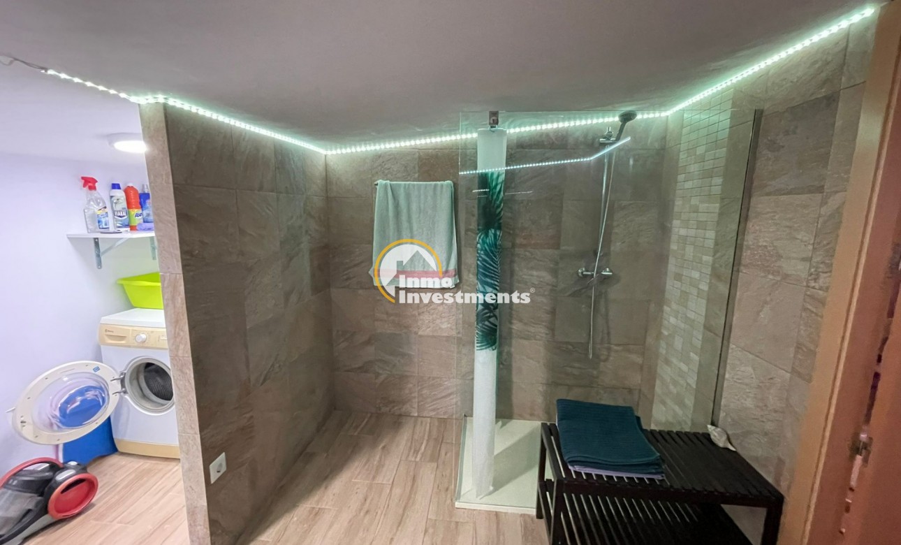 Bestaande bouw - Villa - Bigastro - 