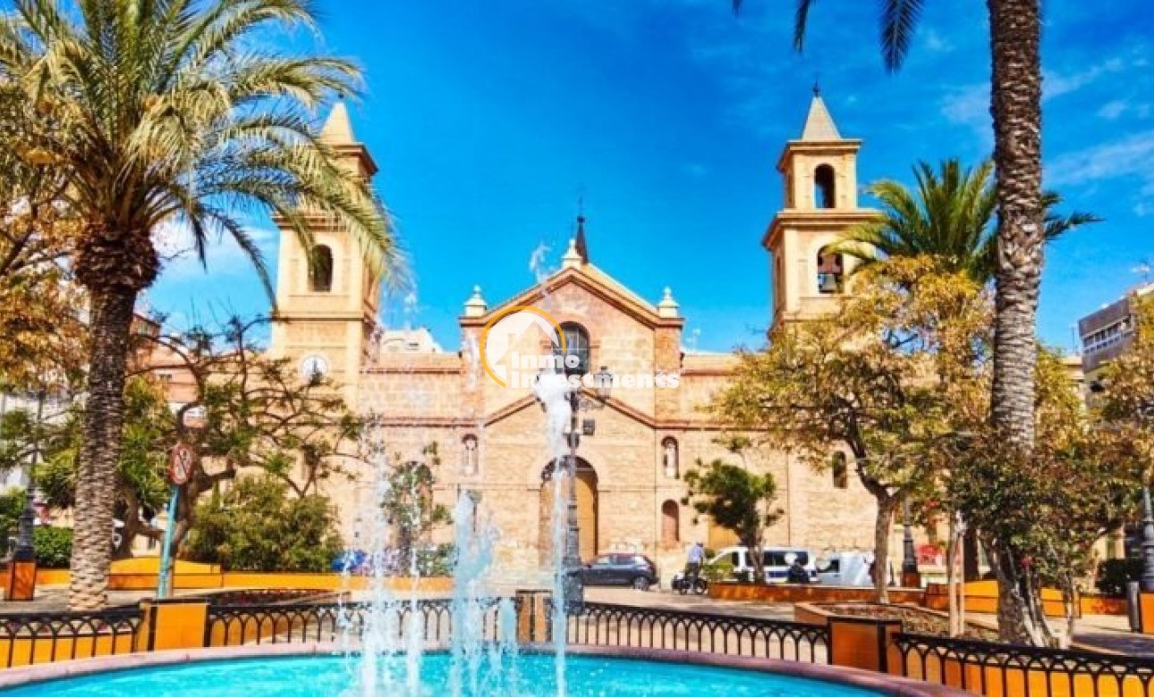 Neubau Immobilien - Villa - Torrevieja - Aguas nuevas 1