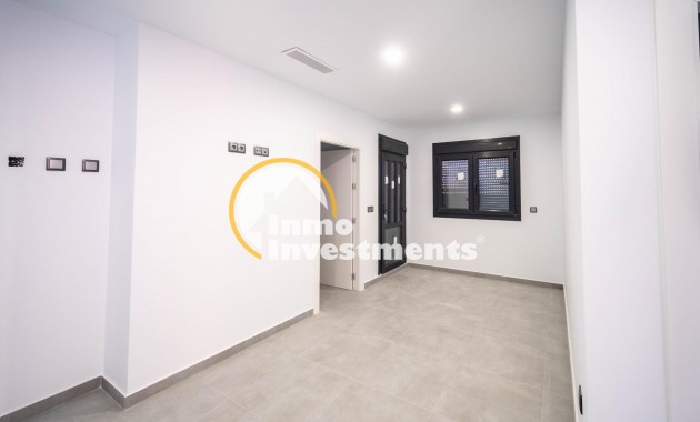 Bestaande bouw - Villa - Torrevieja - Aguas nuevas 1