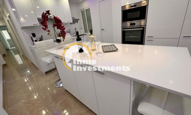 Obra nueva - Apartamento - Torrevieja - Habaneras