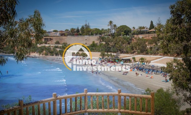 Obra nueva - Chalet pareado - Orihuela Costa - PAU 8