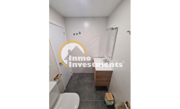 Reventa - Apartamento - Orihuela Costa - Campoamor