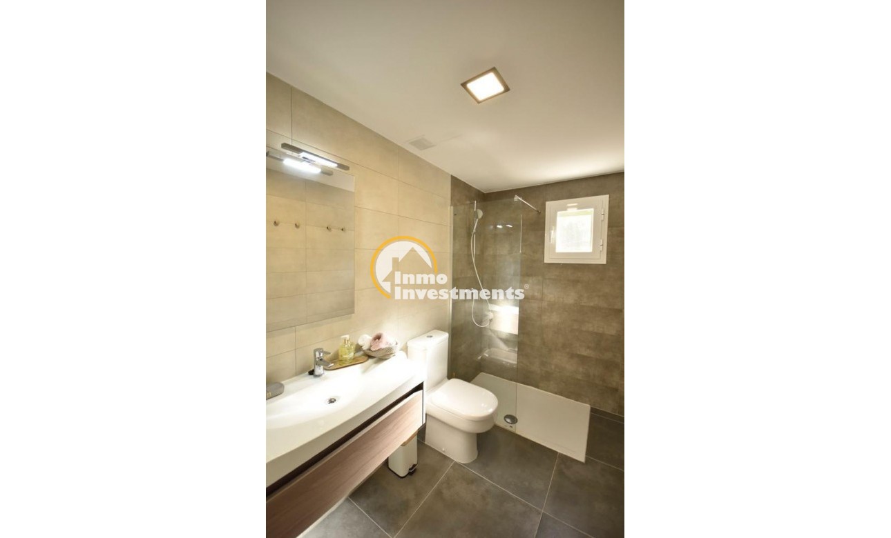 Reventa - Apartamento - Orihuela Costa - Campoamor