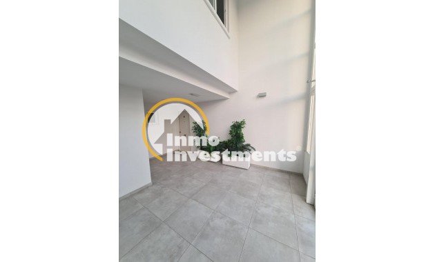 Reventa - Apartamento - Orihuela Costa - Campoamor