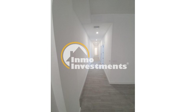 Resale - Commercial - Alicante - Los angeles