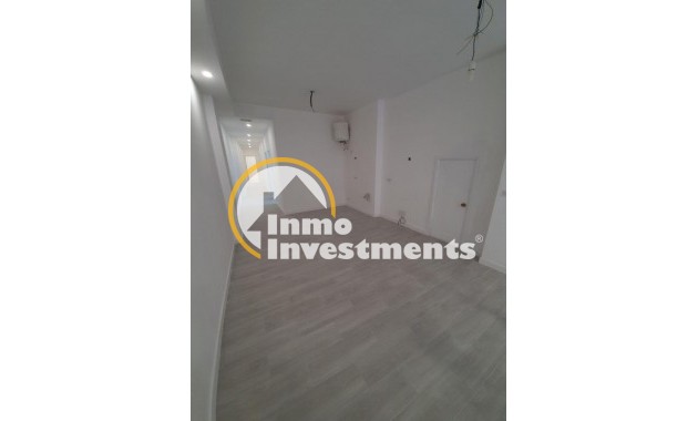 Resale - Commercial - Alicante - Los angeles