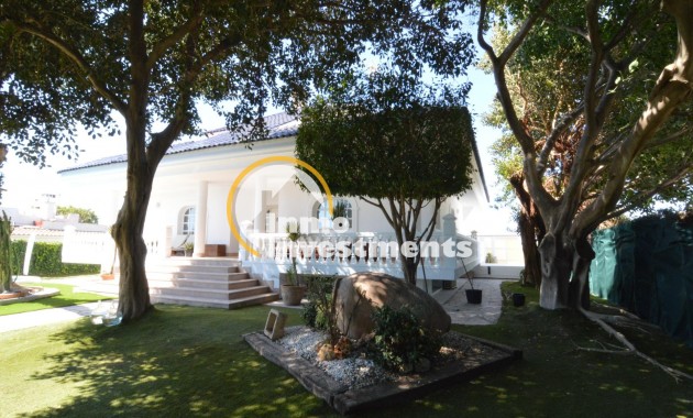 Reventa - Chalet independiente - Torrevieja - Centro