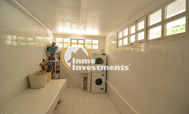 Reventa - Chalet independiente - Torrevieja - Centro