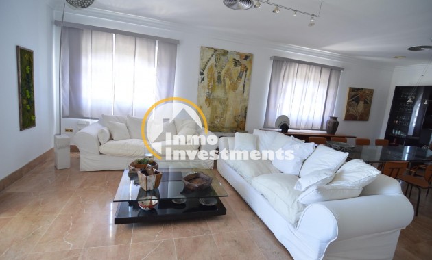 Reventa - Chalet independiente - Torrevieja - Centro