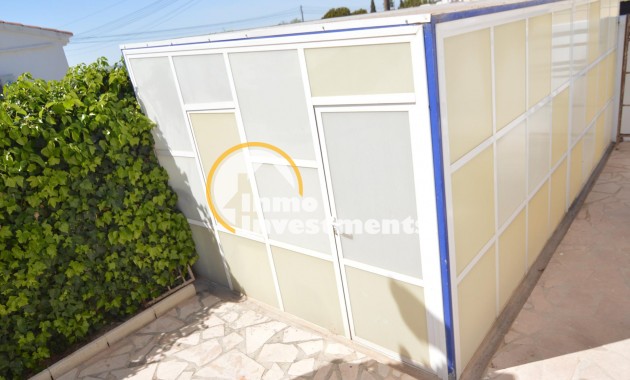 Reventa - Chalet independiente - Torrevieja - Centro