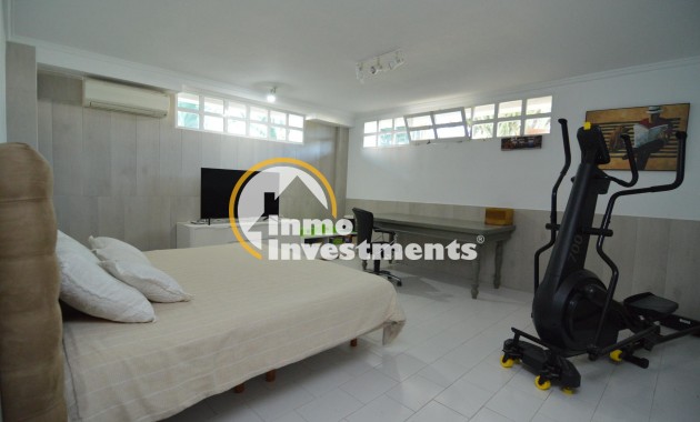 Reventa - Chalet independiente - Torrevieja - Centro