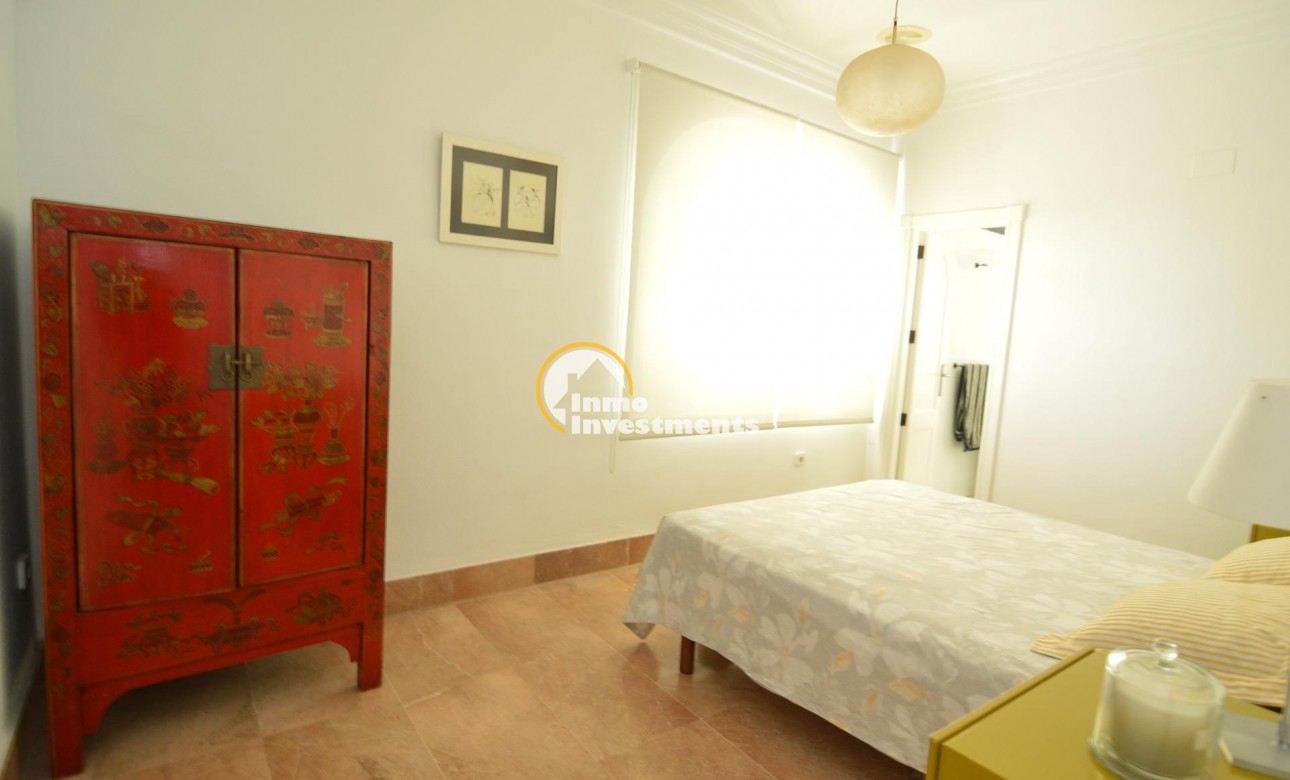 Reventa - Chalet independiente - Torrevieja - Centro