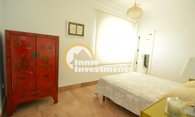 Reventa - Chalet independiente - Torrevieja - Centro