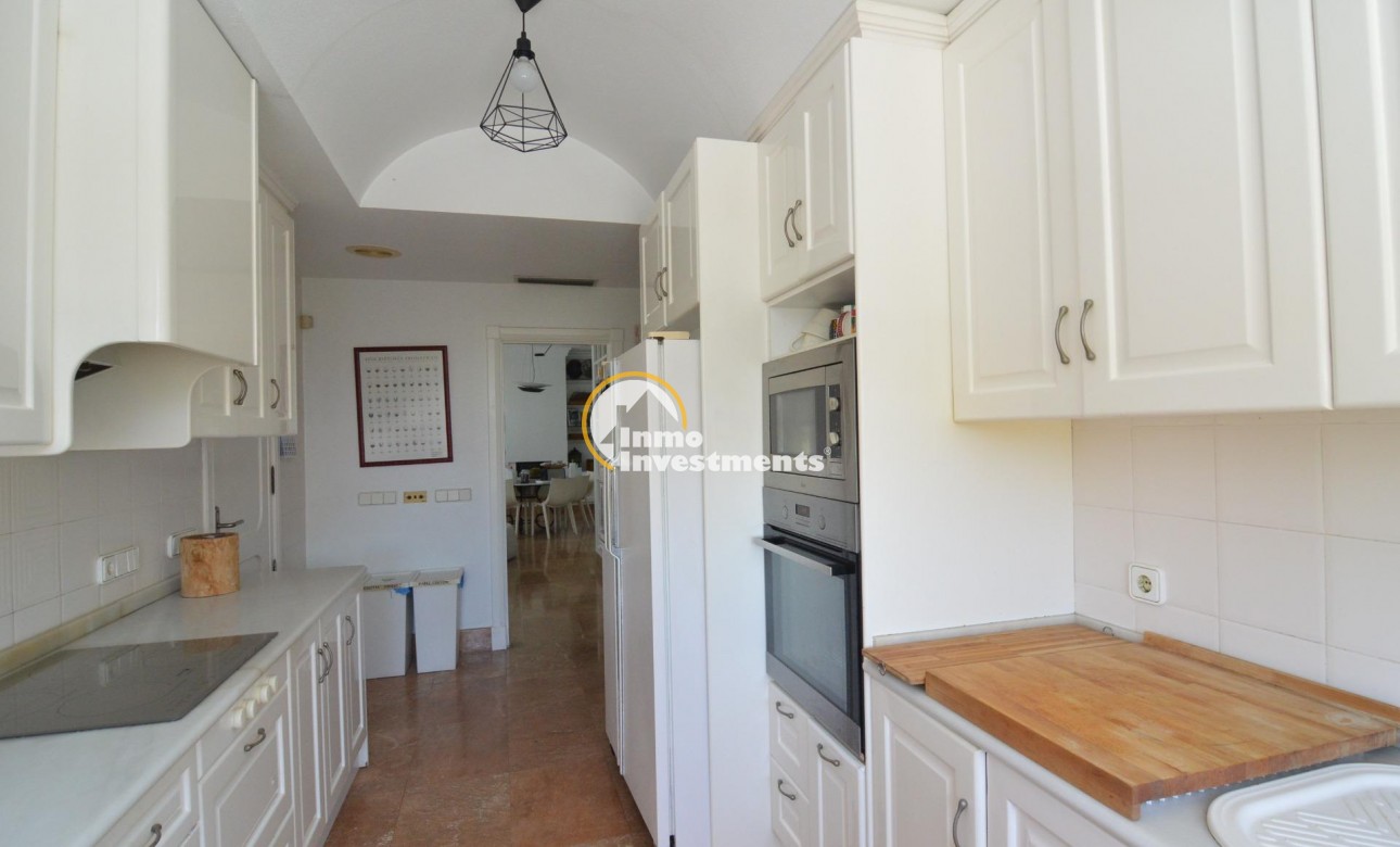 Reventa - Chalet independiente - Torrevieja - Centro