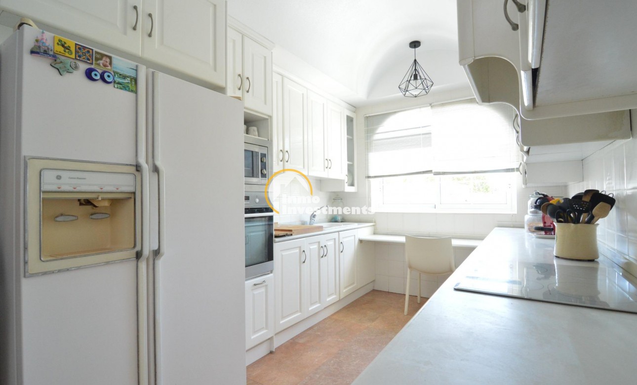 Reventa - Chalet independiente - Torrevieja - Centro