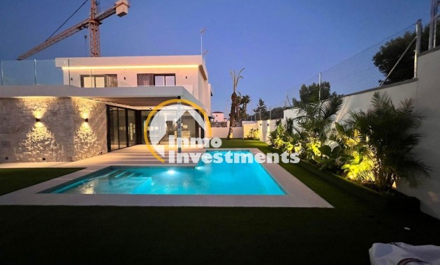 Till salu - Villa - Orihuela Costa - Montezenia