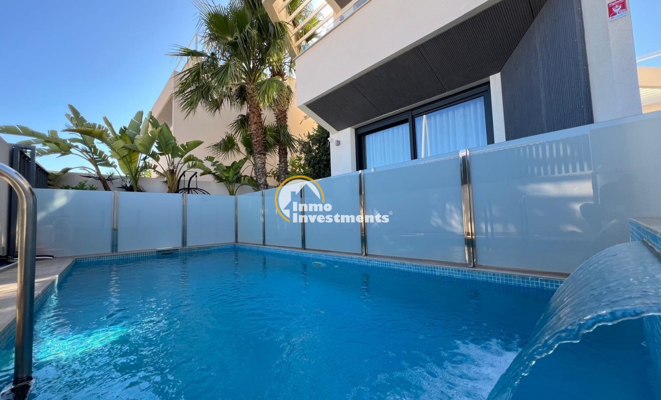 Obra nueva - Chalet independiente - Torrevieja - La Veleta