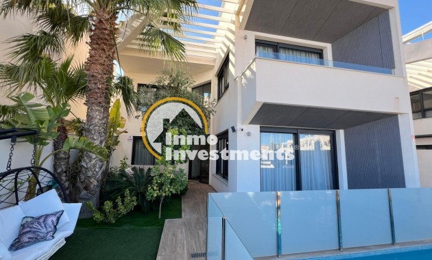 Obra nueva - Chalet independiente - Torrevieja - La Veleta